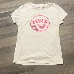 Levi's White T-Shirt with Pink Logo Wave